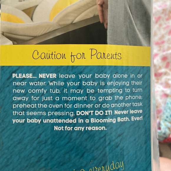 Blooming Baby Plush “Bath Lotus” Sink Bath Pad 0-6 months - Picture 14 of 16